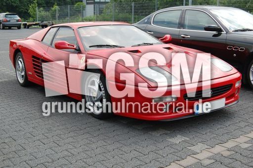 Ferrari Testarossa.JPG